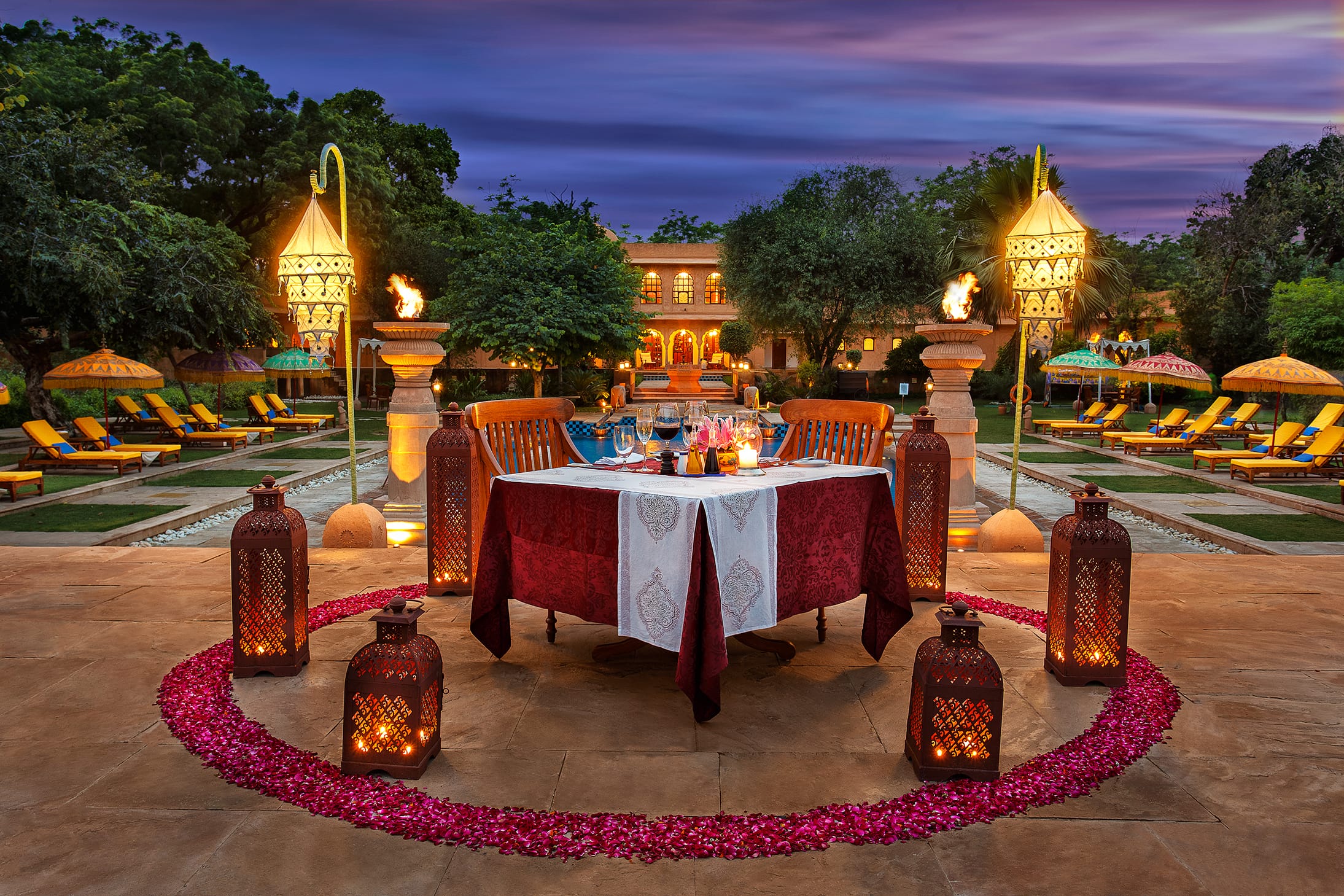 Royal Dining